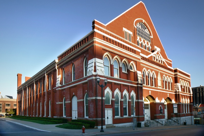 Nashville’s Historic Ryman Auditorium to Be Painted White LaptrinhX