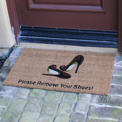 Welcome-and-Please-Remove-Your-Shoes-Decorative-Doormat-10-106-046