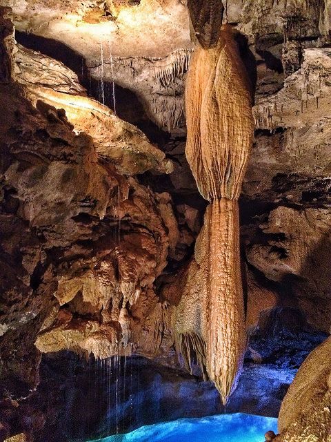 Cumberland Caverns Review