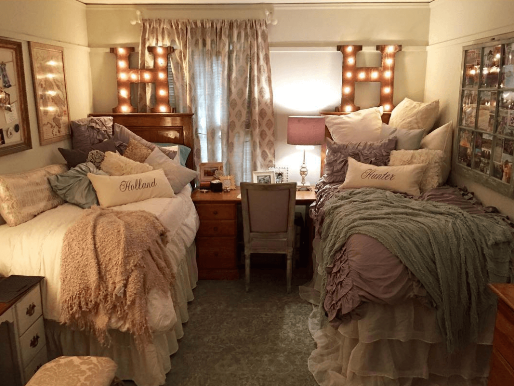 Dorm Rooms of Luxury