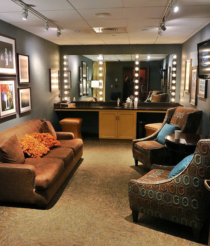 Backstage Opry Tour